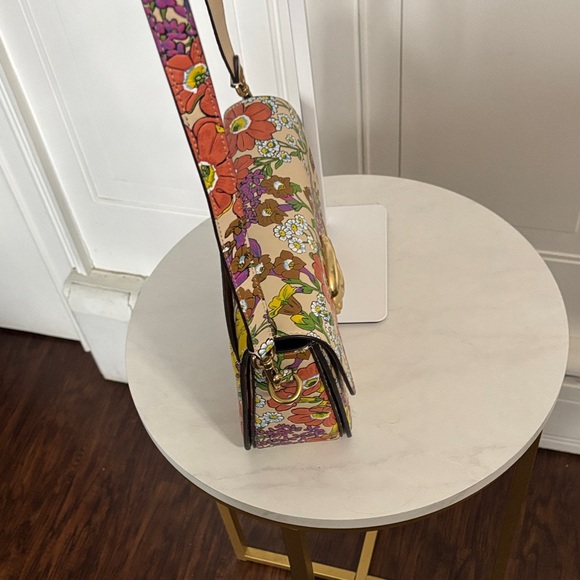 Coach Floral Crossbody Bag in Multicolor Floral Print - Picture 7 of 9